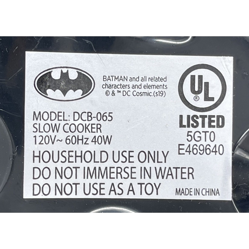 DC‎ Comics Batman Mini Crock Pot Slow Cooker .65 Quart DCB-065 - Picture 11 of 11